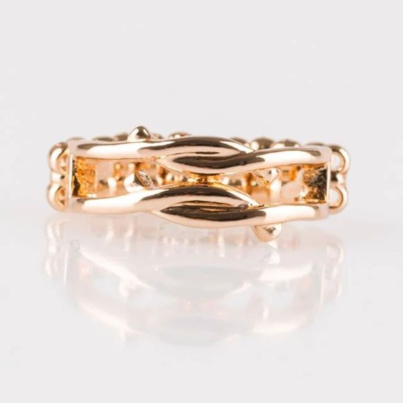 Jewelry - Gold Stretchable Ring